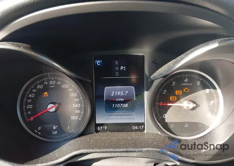 2018 Mercedes-Benz C 300 z USA, uszkodzony, nr VIN WDDWF4JB1JR322956